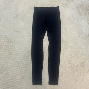 Lululemon leggings size 6